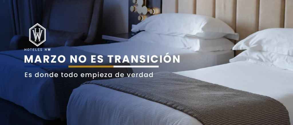 Camas con ropa blanca y respaldo tapizado en habitación de hotel elegante – Hoteles HW